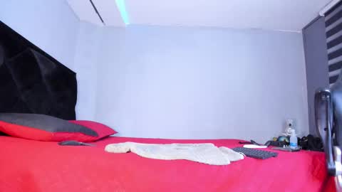 Dancel online show from February 21, 2026, 10:00 pm