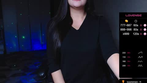 Snapshot of dandelionynyyy chatting on September 17, 2025, 7:15 pm Edel online show from September 17, 2025, 7:15 pm