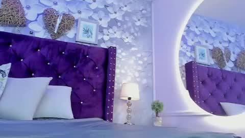 Daniela online show from April 17, 2026, 11:35 am