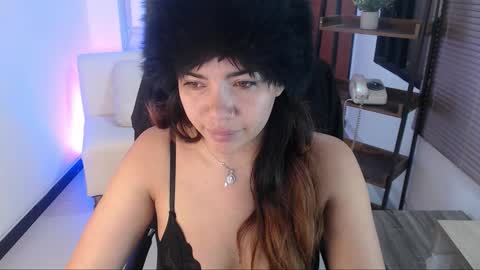 Snapshot of dangel_noir6 chatting on September 29, 2025, 11:48 am Veronica online show from September 29, 2025, 11:48 am