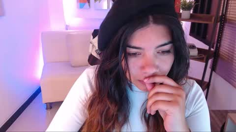 Snapshot of dangel_noir6 chatting on October 1, 2025, 12:00 pm Veronica online show from October 1, 2025, 12:00 pm