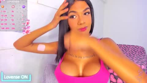 Dani  online show from December 5, 2025, 3:15 am