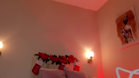 Snapshot of dani_skinny_ chatting on December 29, 2024, 3:13 pm Hi I am Dani online show from December 29, 2024, 3:13 pm