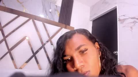 Dani online show from April 21, 2026, 6:34 pm