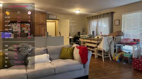 Dani Dragon online show from December 3, 2024, 4:50 pm