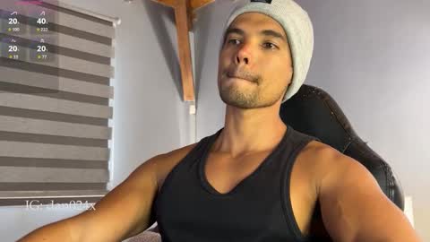 Daniel  online show from November 14, 2025, 3:22 pm