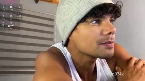 Daniel  online show from November 28, 2025, 10:12 pm