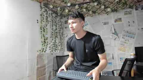 daniel_hot_11 online show from July 17, 2026, 11:20 pm