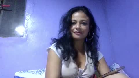 daniela_love1 online show from January 14, 2026, 12:27 am
