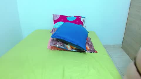 daniela_pra online show from February 23, 2026, 12:30 am