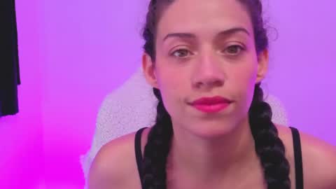 daniela_rivasthl online show from April 2, 2026, 5:16 am