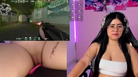 Dani online show from March 10, 2025, 3:52 pm