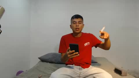 danielitopapii online show from February 8, 2025, 9:04 pm