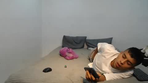 danielitopapii online show from February 11, 2025, 3:08 am