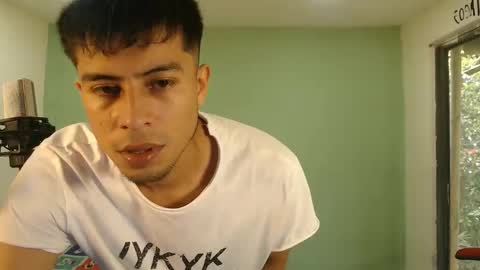 danielitopapii online show from December 17, 2025, 4:35 pm