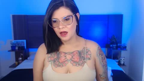 Snapshot of daniellerain chatting on February 9, 2025, 7:41 pm daniellerain online show from February 9, 2025, 7:41 pm