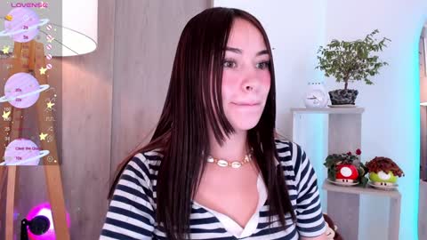 Danielle Rose online show from February 4, 2025, 8:17 pm