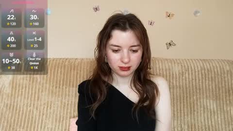 Mia online show from May 21, 2026, 2:02 pm