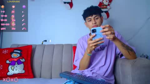 daniels online show from December 23, 2025, 3:37 am