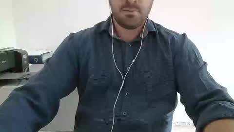 Dani Oli online show from October 27, 2025, 8:13 pm