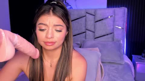 Dani Phonenix online show from January 24, 2025, 1:24 am