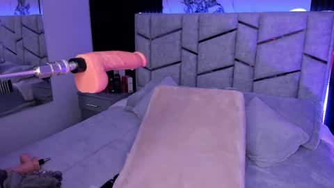 Dani Phonenix online show from January 27, 2025, 11:22 pm