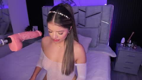 Dani Phonenix online show from March 1, 2025, 8:10 pm