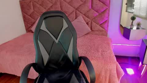Snapshot of danix_coruscans chatting on January 20, 2025, 7:25 pm danix_coruscans online show from January 20, 2025, 7:25 pm