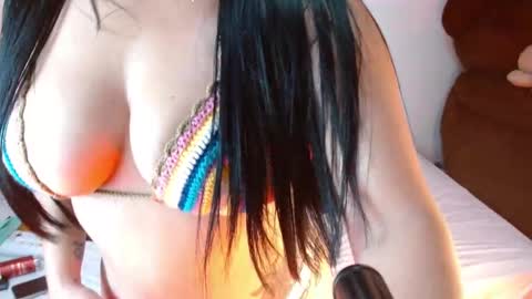 Danna  online show from March 20, 2026, 10:20 am