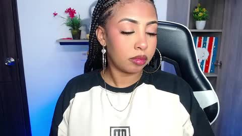 Danna online show from April 1, 2026, 2:03 pm