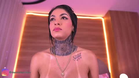 Danna Berlin  online show from March 26, 2026, 7:52 pm