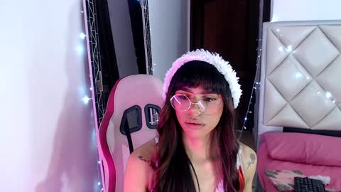 Snapshot of dannadoll69 chatting on December 26, 2024, 11:54 am Dannamunoz130 online show from December 26, 2024, 11:54 am
