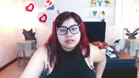 Danna Garza online show from January 18, 2026, 9:46 am