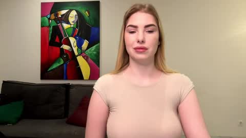 dannamissss online show from December 22, 2024, 9:31 pm