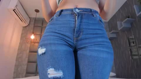 Danna online show from February 13, 2026, 12:34 pm