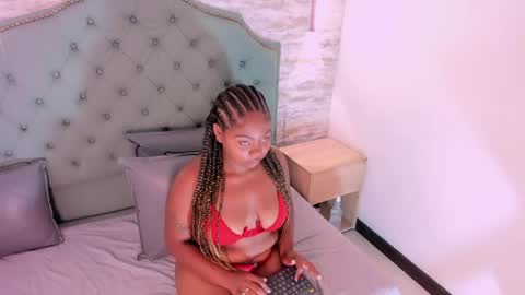 Snapshot of dannawhisper chatting on May 8, 2026, 12:32 pm Dannawhisper online show from May 8, 2026, 12:32 pm