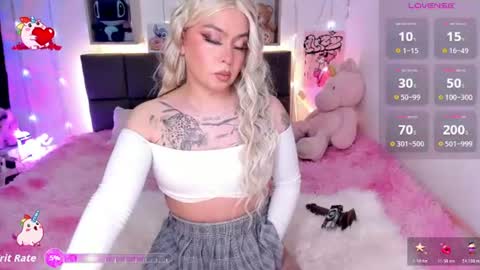 Snapshot of dannia_13 chatting on July 15, 2026, 2:17 am dannia_13 online show from July 15, 2026, 2:17 am