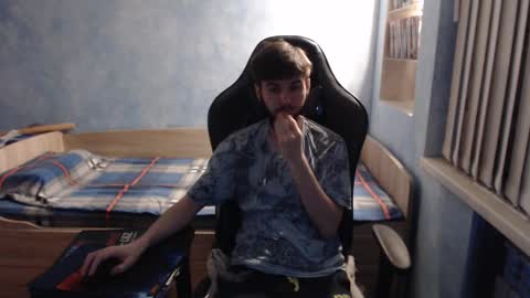 Snapshot of danny634 chatting on September 22, 2025, 11:18 pm Danny online show from September 22, 2025, 11:18 pm