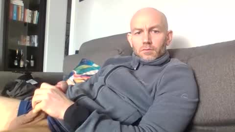 danny81boy online show from February 18, 2026, 9:27 am