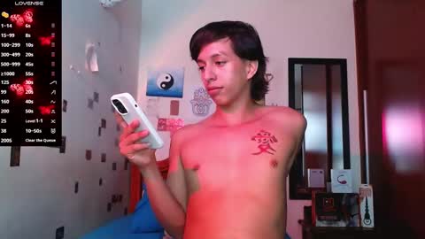 phantom555 online show from November 22, 2025, 7:24 pm