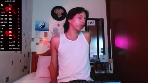 phantom555 online show from December 16, 2025, 6:57 pm