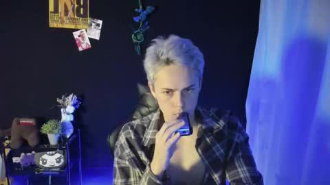 danny online show from November 14, 2025, 2:38 pm