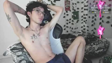 danny_phantom_09 online show from October 14, 2025, 3:40 am