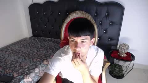 Danny Rossy online show from November 10, 2025, 12:59 pm