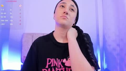 DANNY online show from November 21, 2025, 11:42 am