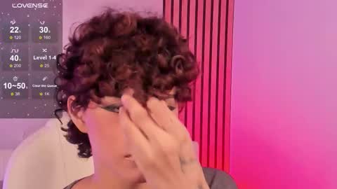 Snapshot of dannysastar_ chatting on February 27, 2026, 8:53 pm DANNYSA online show from February 27, 2026, 8:53 pm