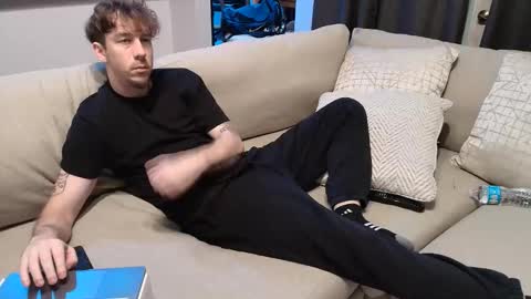 Snapshot of dannythreeyway chatting on November 14, 2025, 5:28 am DannyThreeWay online show from November 14, 2025, 5:28 am