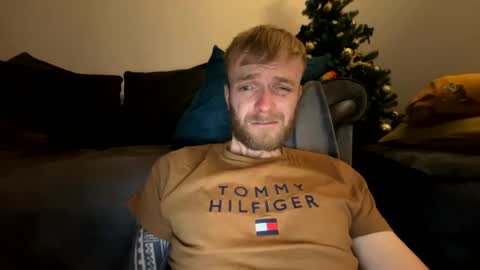 danpotter90 online show from December 9, 2024, 12:34 am