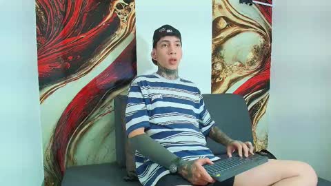 dante_armstrong online show from September 23, 2025, 3:53 am