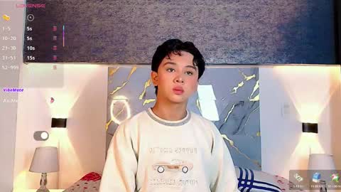 dante_bre online show from November 24, 2025, 12:27 pm